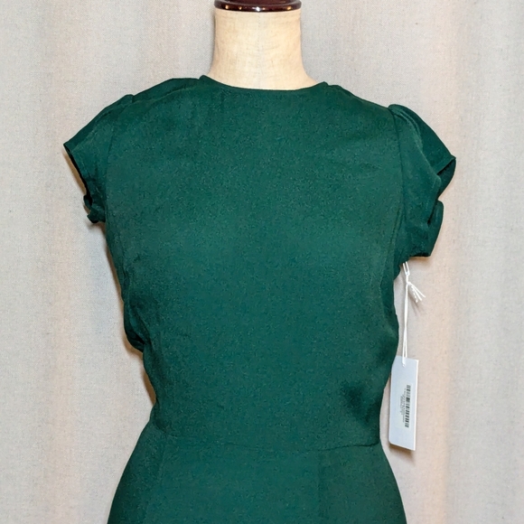 NEW Reformation Gavin Dress Emerald Green Midi Size 0 Open Back Short Sleeve - Picture 9 of 11
